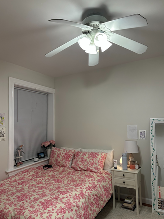 Bedroom 1 - Cleveland Circle Apartment