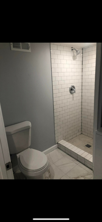 BATHROOM - Washington DC Basement Apartment for rent near College Park