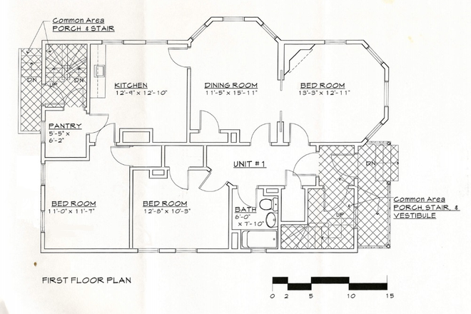 floorplan - Great Location!  Nice three bedroom apartment in the heart of Central Square, Available 9/1