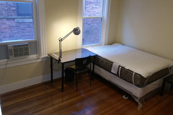 Bedroom - Near Orange line (Three locations), Utilities Included Renovated Clean Apartments