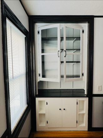 Kitchen - Updated Apartment- East Providence, flexible lease terms, close to campus.