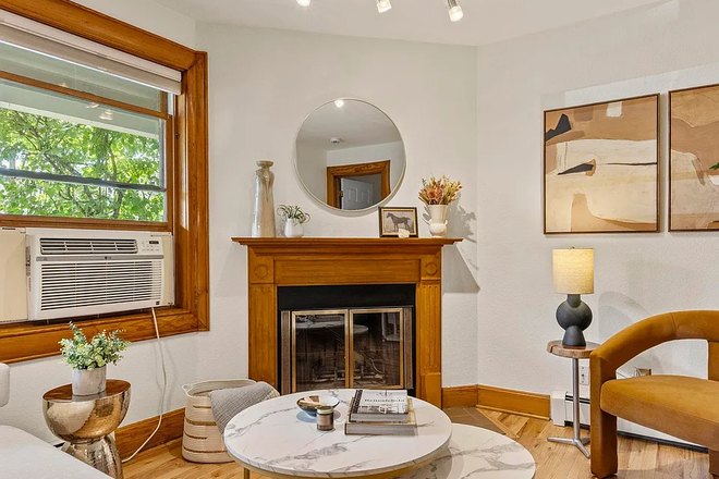 Living area - 1430 18th St (1BR/1BA)- Close to campus with DESIGNATED Off-street parking, in-unit W/D, Dishwasher Condo