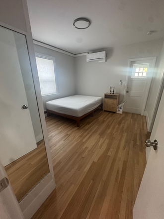 Bedroom - 1 bed / bath near Harvard Sq - Newly Renovated Apartments