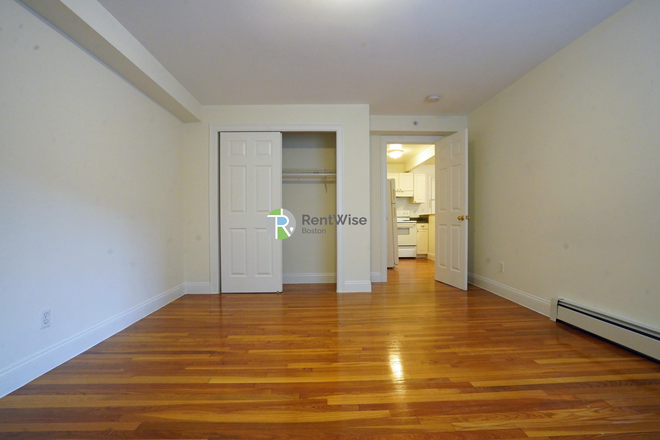 1 - Incredible Allston 1 beds | June or SEPT | H/HW included | Cat Ok | No Broker Fee Apartments