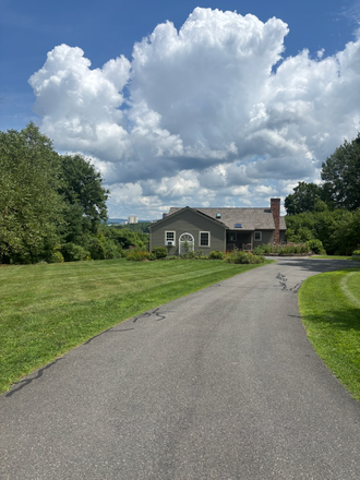 Driveway side of house - Rocky Hill Rd. Apartments
