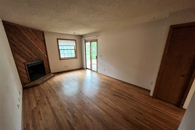 Livingroom - August Preleasing: 2865 Sundown Ln #G107 Apartments