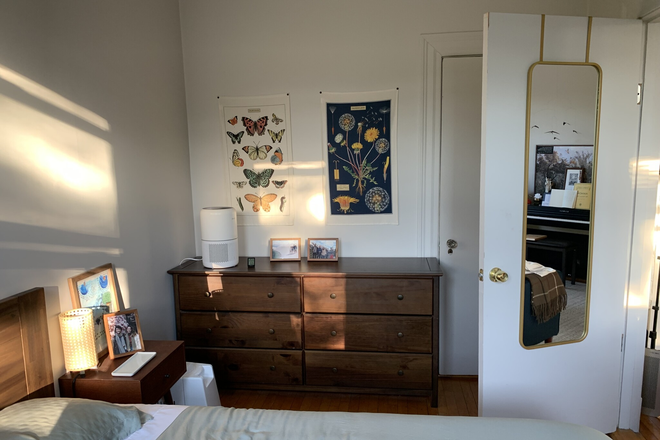 Bedroom - Renovated Amazing One Bedroom view Fenway Park 1/1/26 Apartments