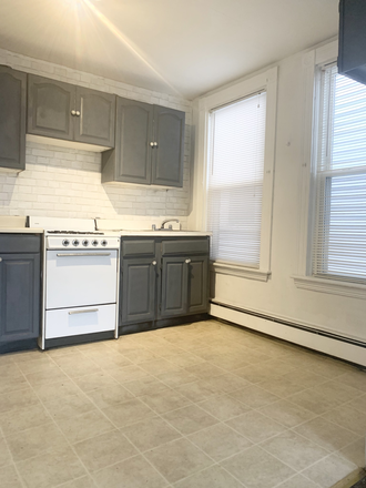 Kitchen - Sun filled 3 bed apartment avail. on Parker Hill Ave. in Mission Hill!