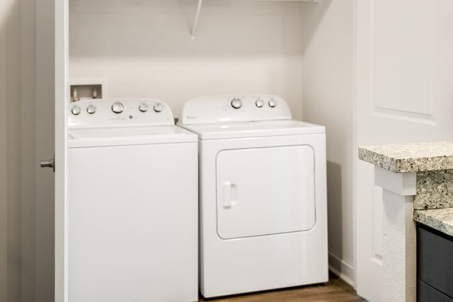 Laundry room - Halo 46 Apartments