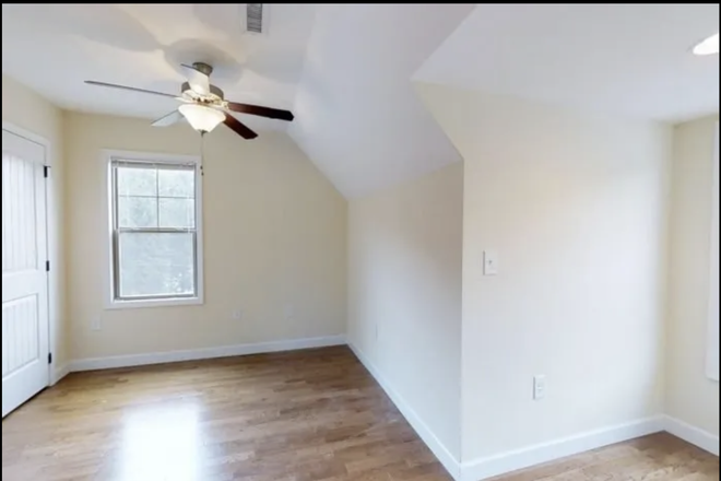 Bedroom - Forest Edge 173 Bed D Townhome
