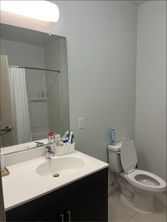 Bathroom - Landmark Apartments, 4x2
