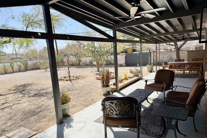 Backyard and Patio - Roommate Wanted House