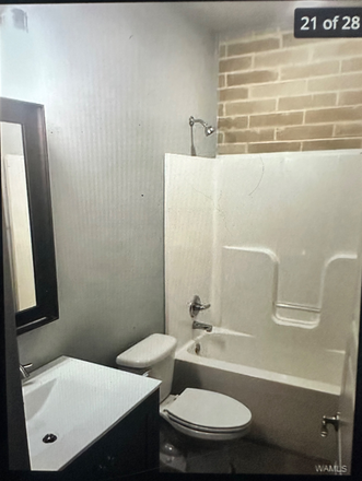 Bathroom - Sublett your own private bed and bath in a spacious 4X4 townhouse! Walking distance to everything!