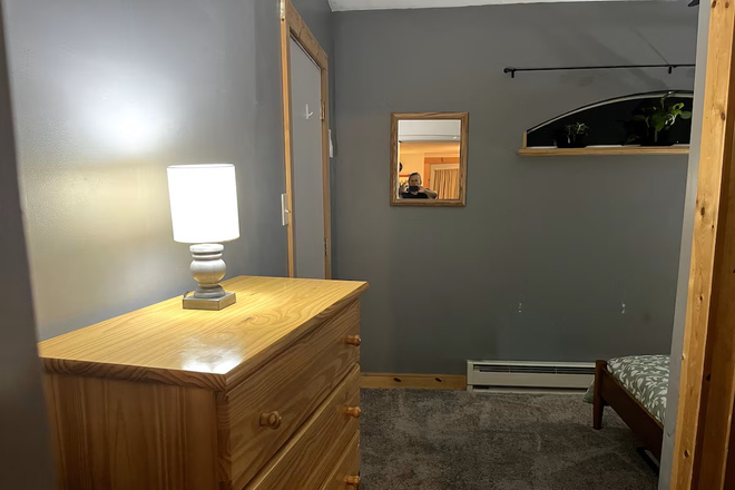 Bedroom - Summer Street 1 bedroom 1 bath apartment