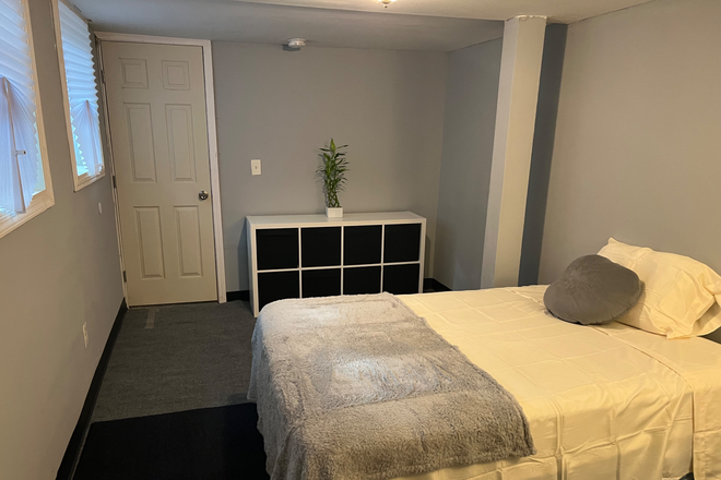 Bedroom - Furnished Room Near Georgia State – Utilities Included – Quiet Study-Friendly Home