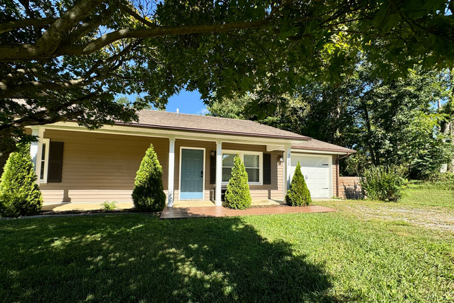 Photo - Spacious Duplex with Private Yard & Garage – Prime Location In Christiansburg House