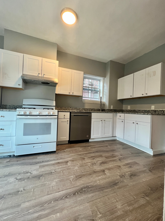 kitchen - 4 bed 1 bath. Renovated Apartments
