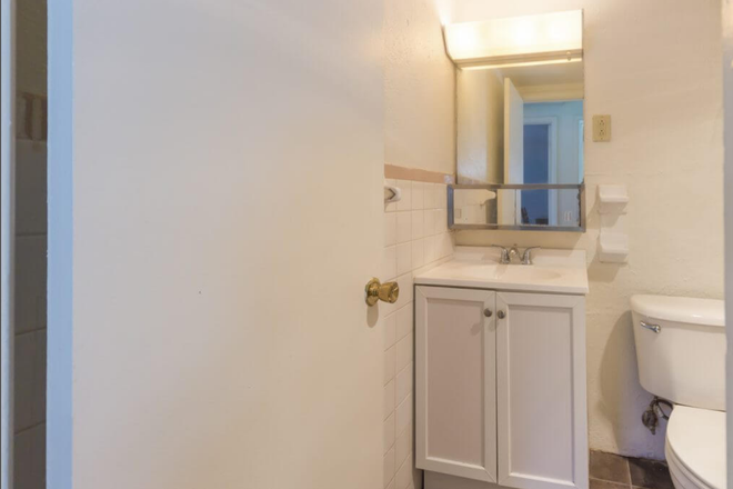 Bathroom - Parkway Plaza Apartment