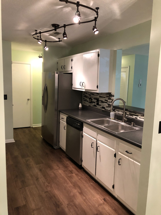 Kitchen, dishwasher, fridge - 87-1 Ashley Hall Plantation! Condo