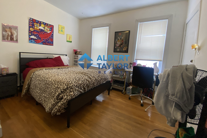 Bedroom #3 - Spacious 3 Bed 1 Bath on Cambridge Street !! Apartments