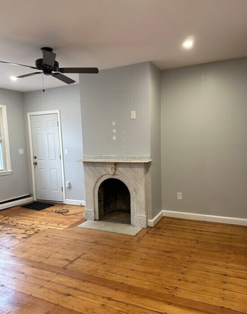 Call NOW for showings! 617-236-8550 - PROSPECT ST - RENOVATED INMAN SQ 3BR/1BA AVAIL *9/1/2026* W/ LNDRY IN UNIT, RNTL PRKNG, EQUAL BDRMS Condo