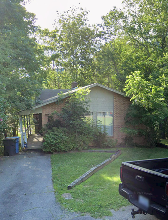 Outside Street View - Summer Sublet (June 1st - August 1st)