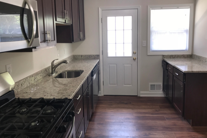Kitchen - REMODELED Walk To Campus. (Furnished) House