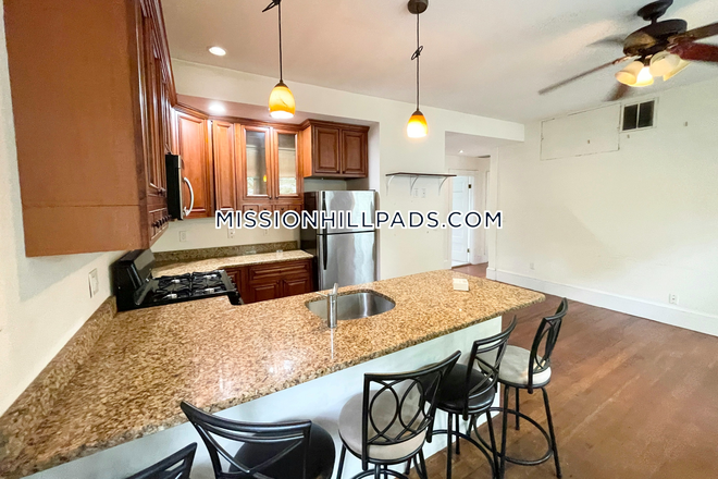 Kitchen - New Listing! 4 Bed 1 Bath on Hillside St. in Mission Hill!