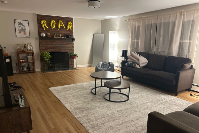 Living Room View 1 - Summer Sublet 8min Drive from UConn Campus House