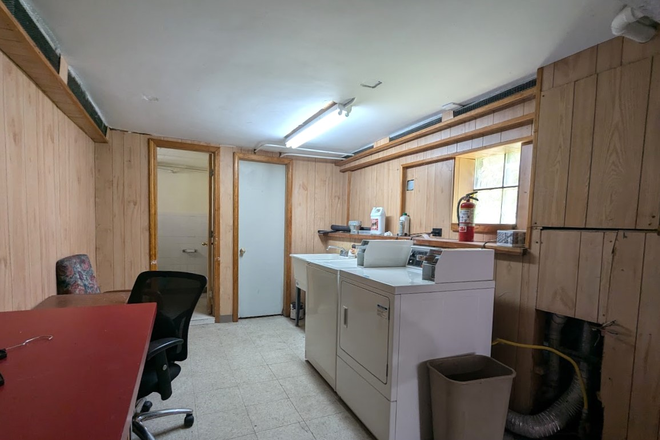 In-unit Washer and Dryer - 1103 Emerson Apartments