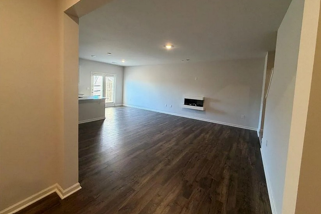 living - Brand New 3 Bedroom Mountain Park Townhouse