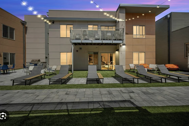 outside area - SAGA Boulder Apartments