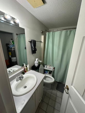 1st bathroom (second one is ensuite to primary bedroom) - Spacious 2 bed 2 bath fully furnished apartment close to Harvard University and Porter Square