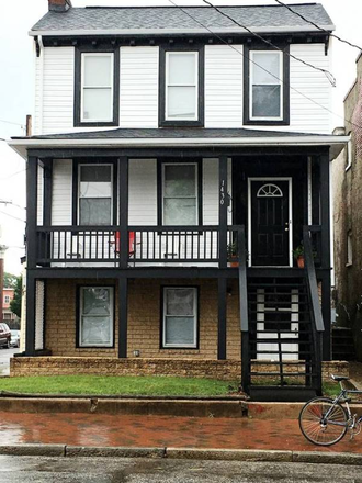 Front of building - Bedroom for rent close to VCU