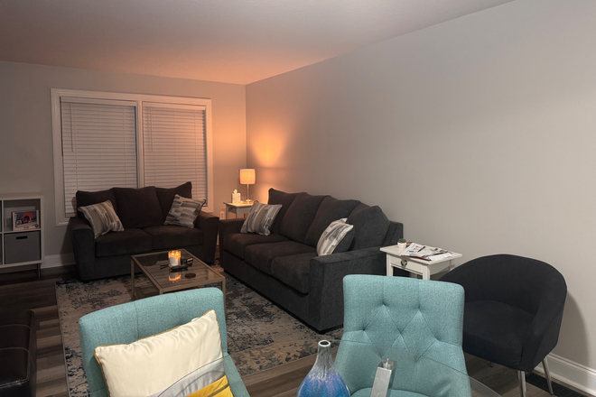 Living Room - 2 bd/1.5 bth townhome in OakTree! Available Spring 2025