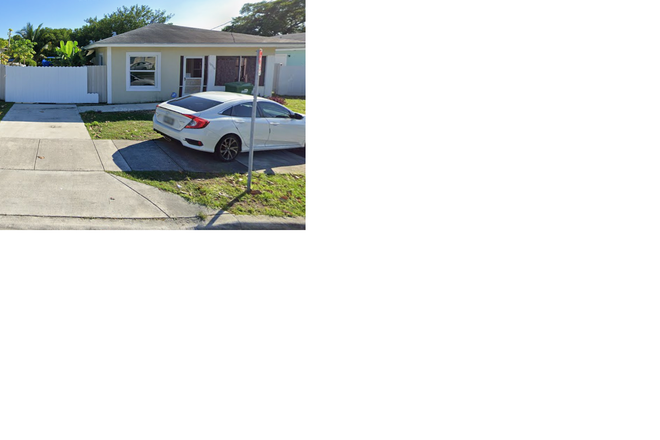 Outside street view - Room for Rent