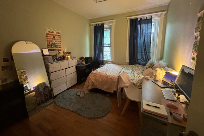 Furnished Bedroom with walk-in closet - Sublet, Available on June 1, All utilities included, 1 min walk to Harvard Avenue T stop