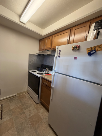 Kitchen - Roommate Wanted – Available Room in Marine Court Apartments