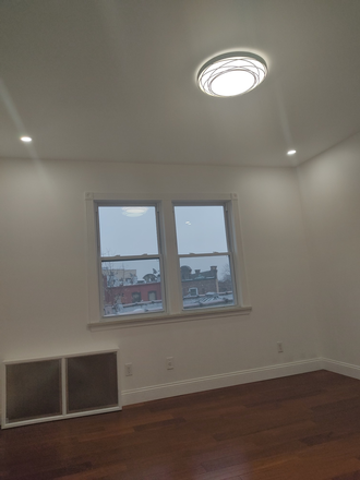 Living Room - 1 bedroom and 1 bathroom for rent