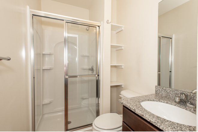 Bathroom - Studio Apartment near Campus