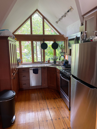 kitchen facing outh - Treasure for Longwood Area and BU