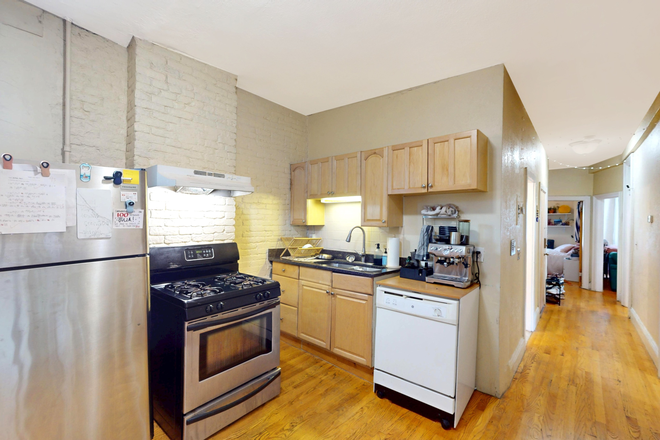 Call NOW for showings! 617-236-8550 - HAMMOND ST - RENOVATED BROWNSTONE 3BR/1BA *NO FEE* W/ LNDRY IN BLDNG, DW BY RUGGLES FPOR *9/1/2026* Apartments