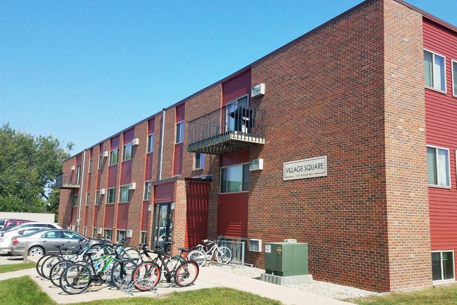 Outside View - Village Square Apartments