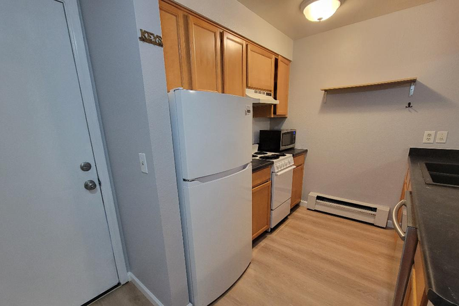 kitchen - On the Hill/ 2 bedroom condo/very clean