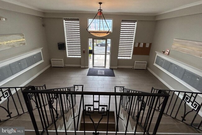 Entryway - Spacious 2BD/2BR Condo for Rent Near Howard University