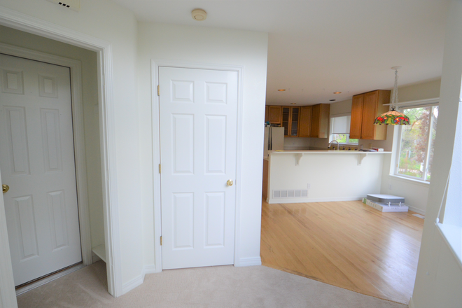 4780 Franklin - 4780 Franklin Dr. (2BR/BA) House