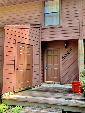  - 1BR/1.5BA Townhouse Centrally Located off Tower Road