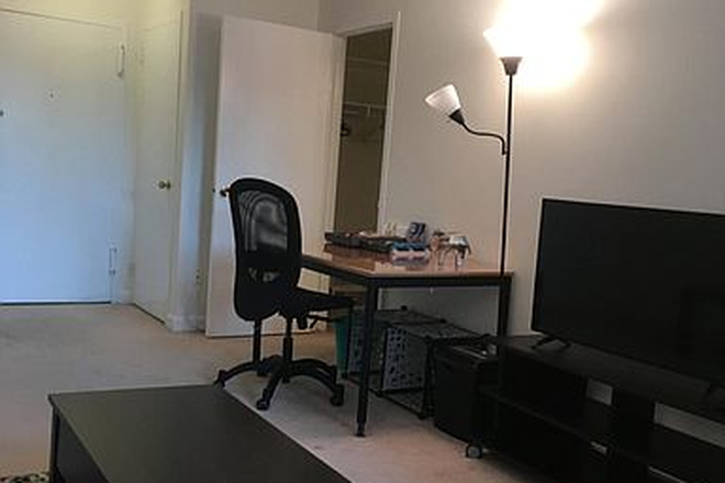 Desk / Study Area - River Place East Furnished Studio Available May 2026 Apartments