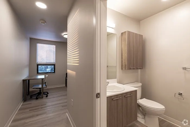 Entrance to bedroom - Fieldstone Slate Apartments