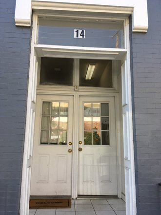 Renovated Duplex - AUGUST 1st - 3 BDRM on VCU Campus Apartments